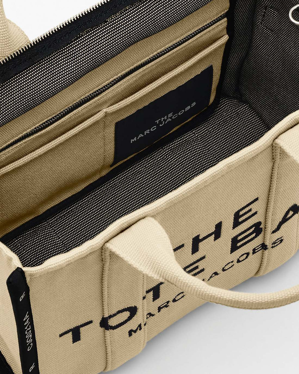 The Jacquard Medium Tote Bag Warm Sand