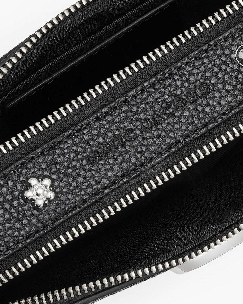 The Mini Icon Stud Snapshot Black Multi
