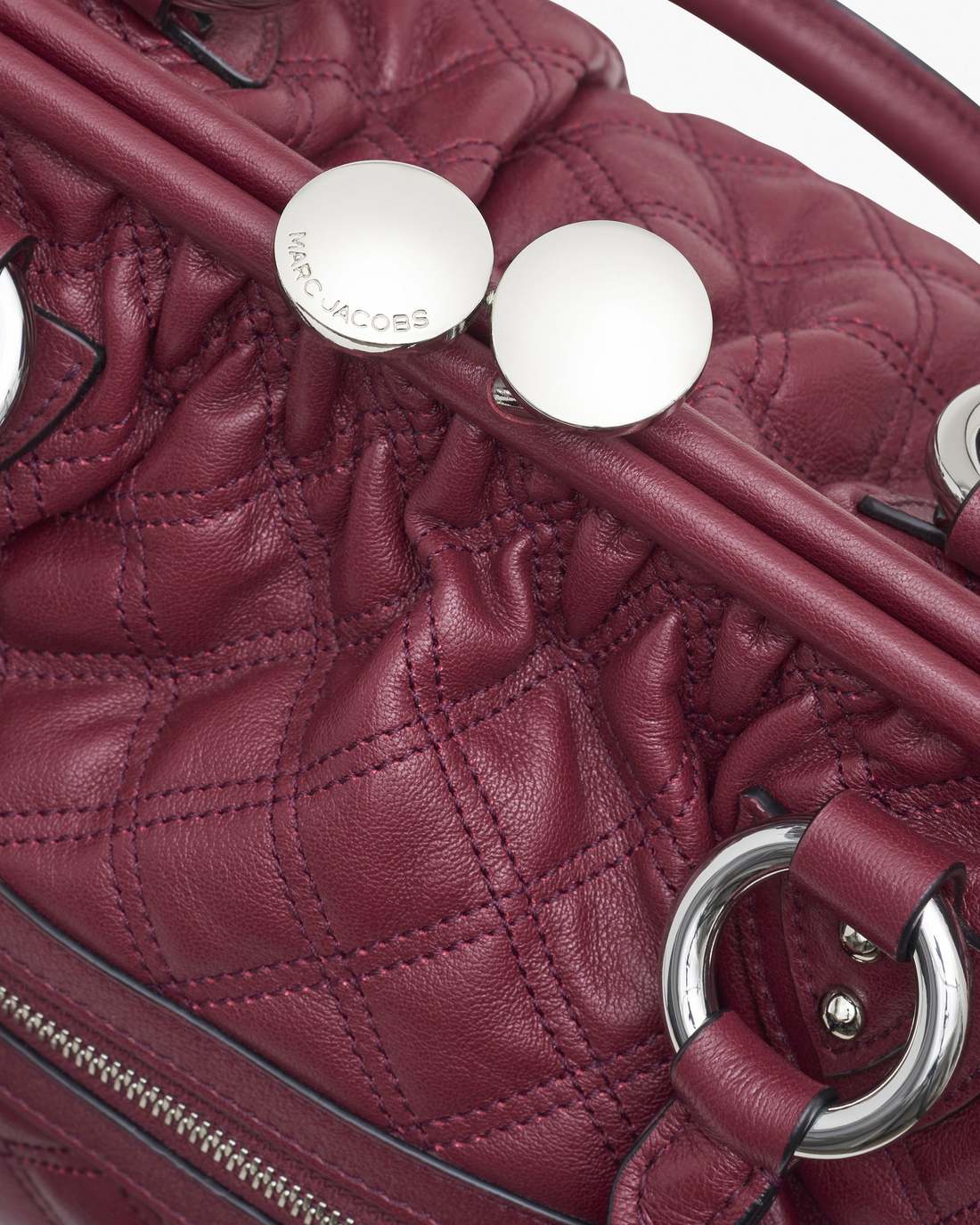 Re-Edition Quilted Leather Stam Bag Cherry