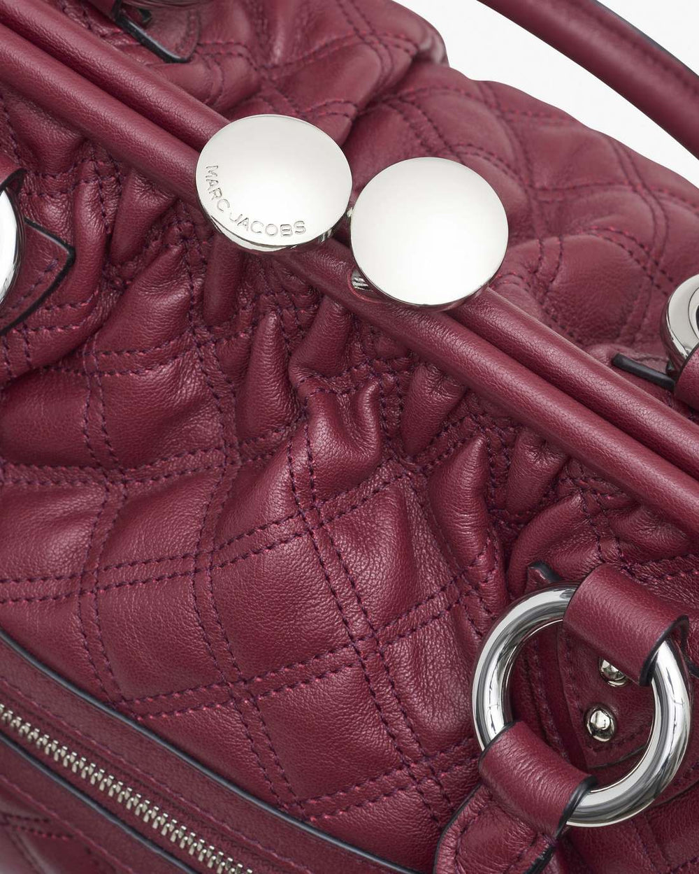 Re-Edition Quilted Leather Stam Bag Cherry