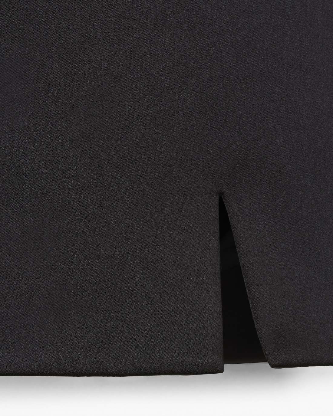 The Duchess Satin Skirt Black